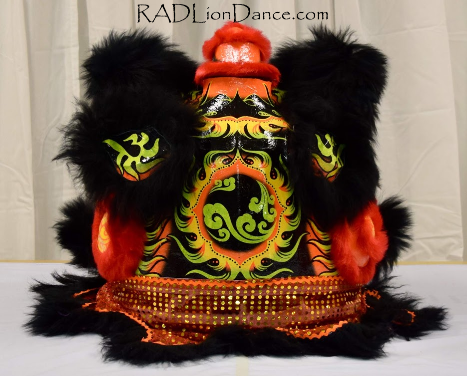 Fut San Black/Red Lion Dance Size 5